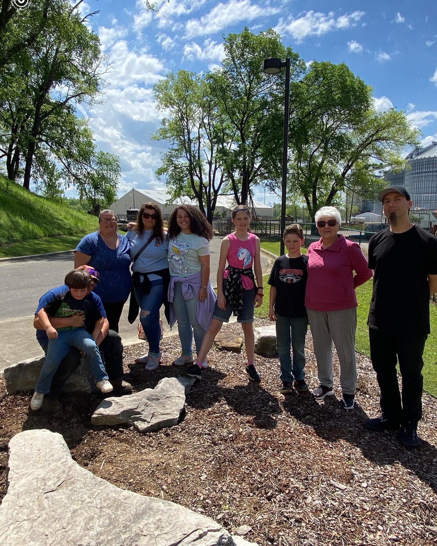 We had a great time planting our native plants garden on Saturday at the Young Learners Series program! Thanks to our participants, volunteers, and our partner, the @muscleshoalsnha. See you next month!