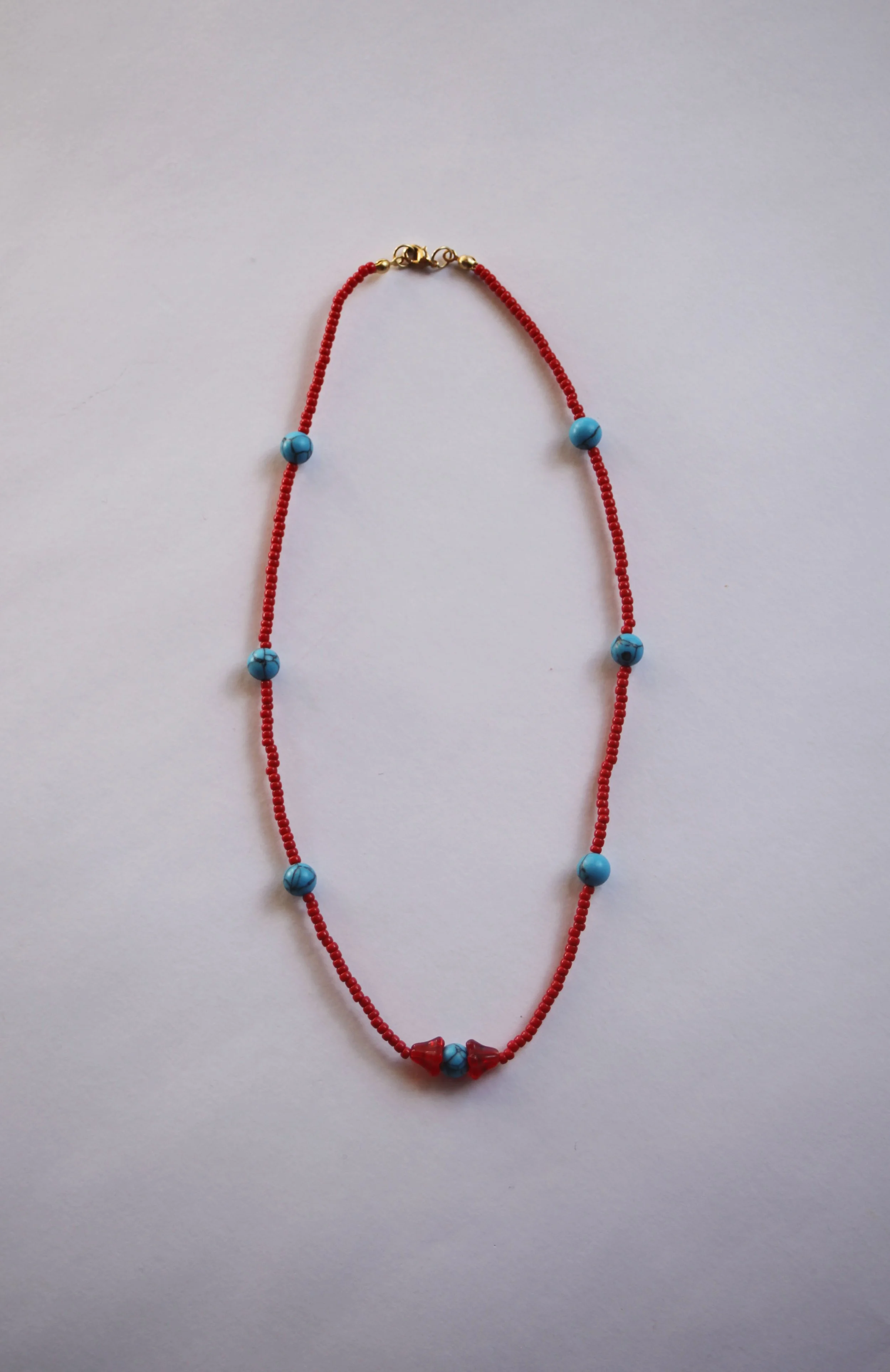 The_Worshipful_Beatrix_Ma_red_beaded_necklace_03.JPG
