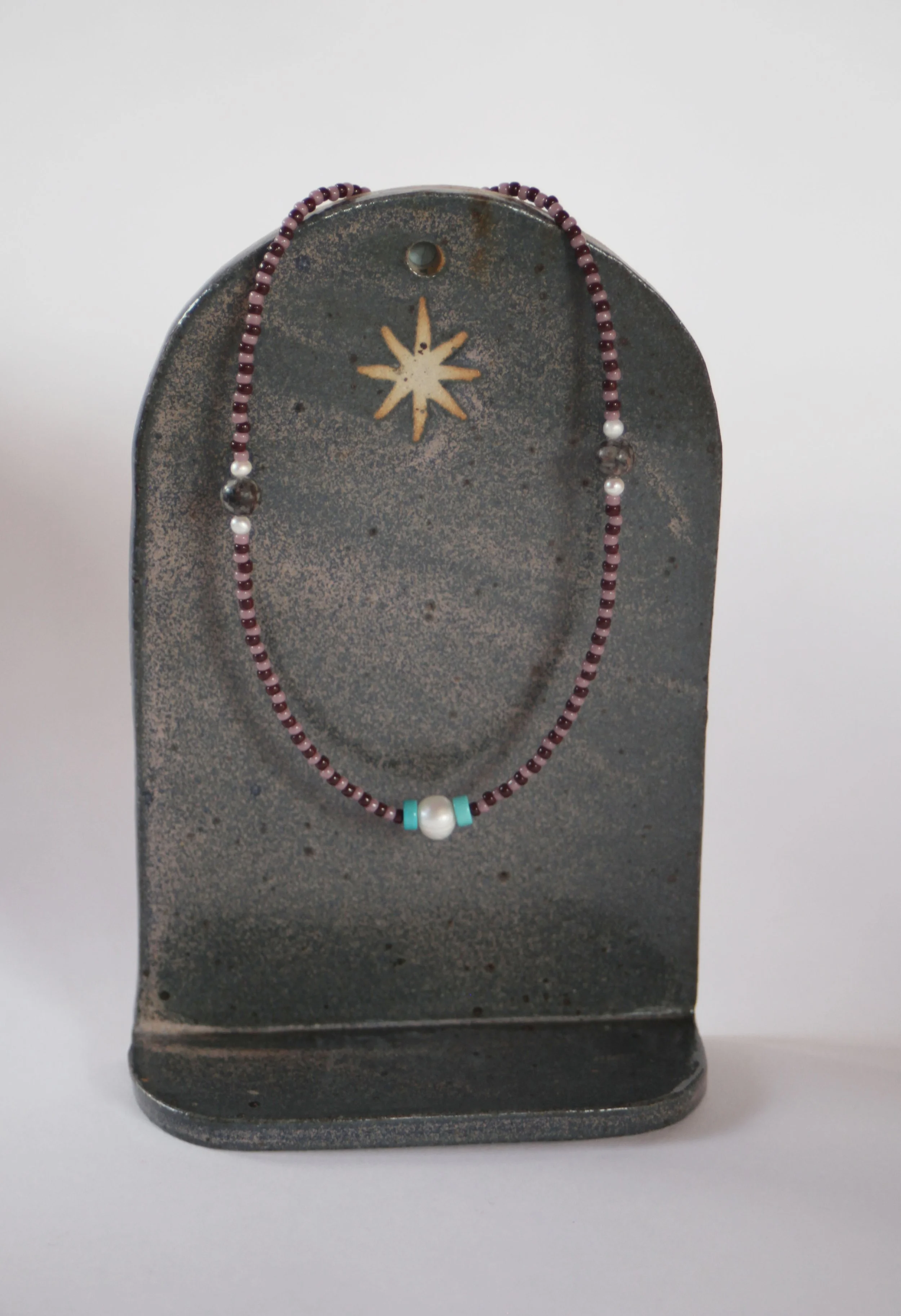 The_Worshipful_Beatrix_Ma_mauve_beaded_necklace_02.JPG