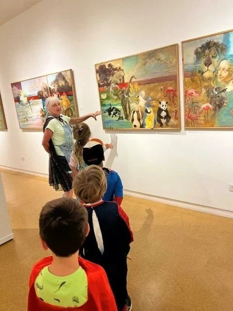 DH+with+children+in+the+gallery.jpg