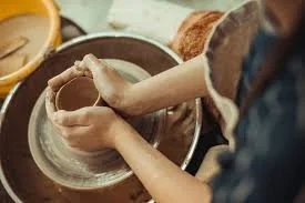 Hand & Wheel Pottery /  July 27-31 / Morning