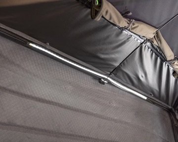 IRTT0078XL-ursa-major-rooftop-tent-lifestyle-14-2000x1600.jpg