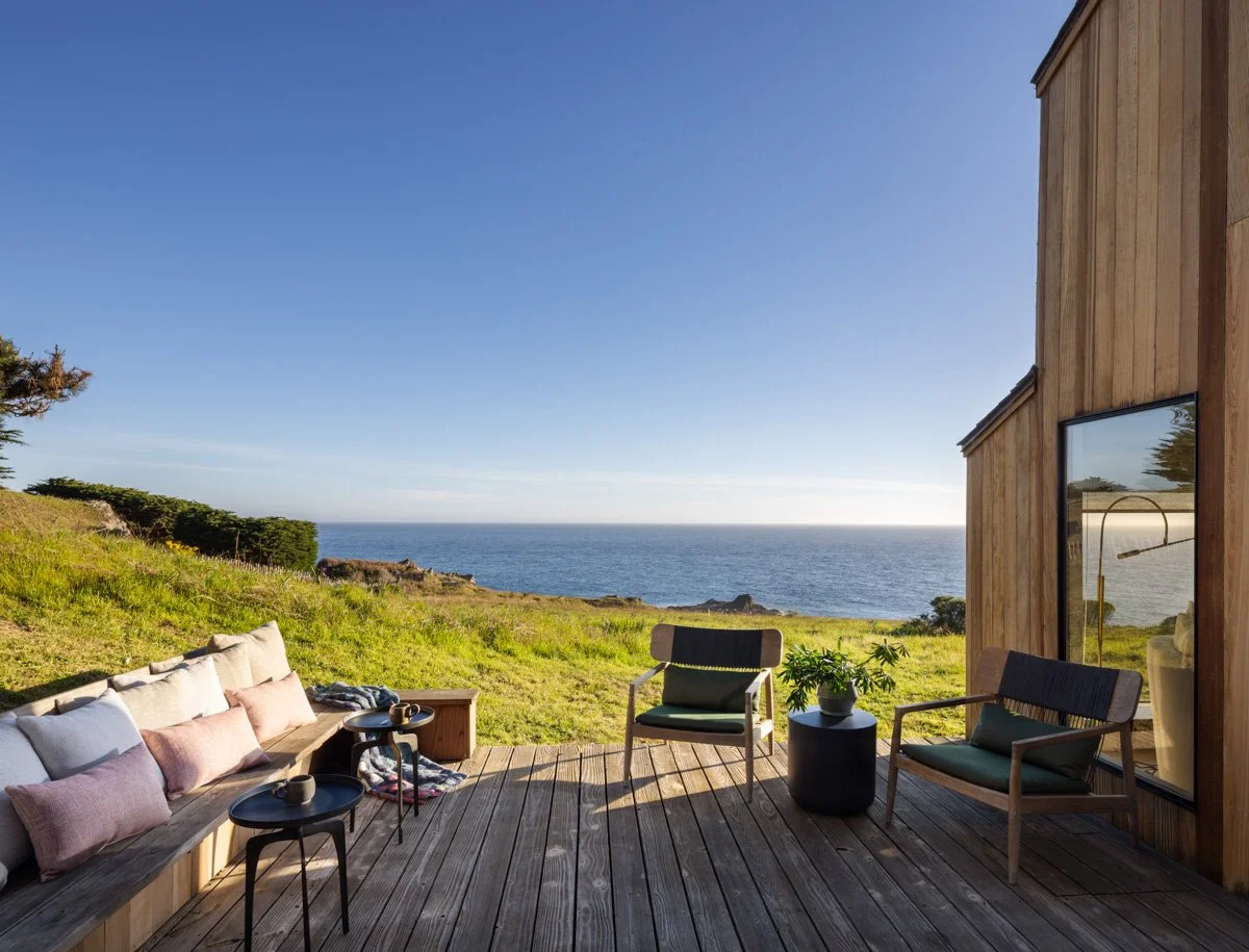 sea-ranch-coastal-porch-86-gamble-plus-design-interiors.jpg