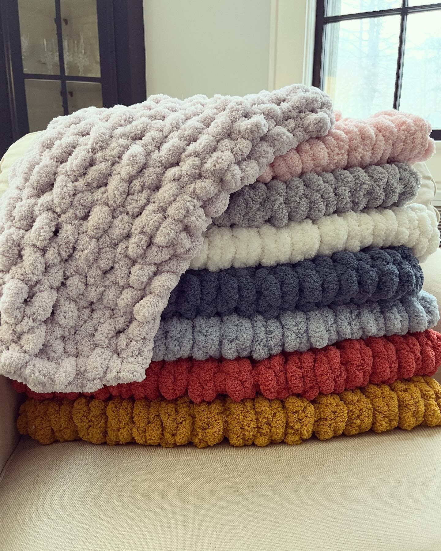 ✨chunky knit blankets have been added to the site- get yours today! Link in bio. Available in LOVEY, TODDLER, MAMA, and DOLL sizes. For a limited time, all LOVEY &amp; TODDLER blanket orders will receive a doll sized blanket for free ✨
.
.
#handknitb