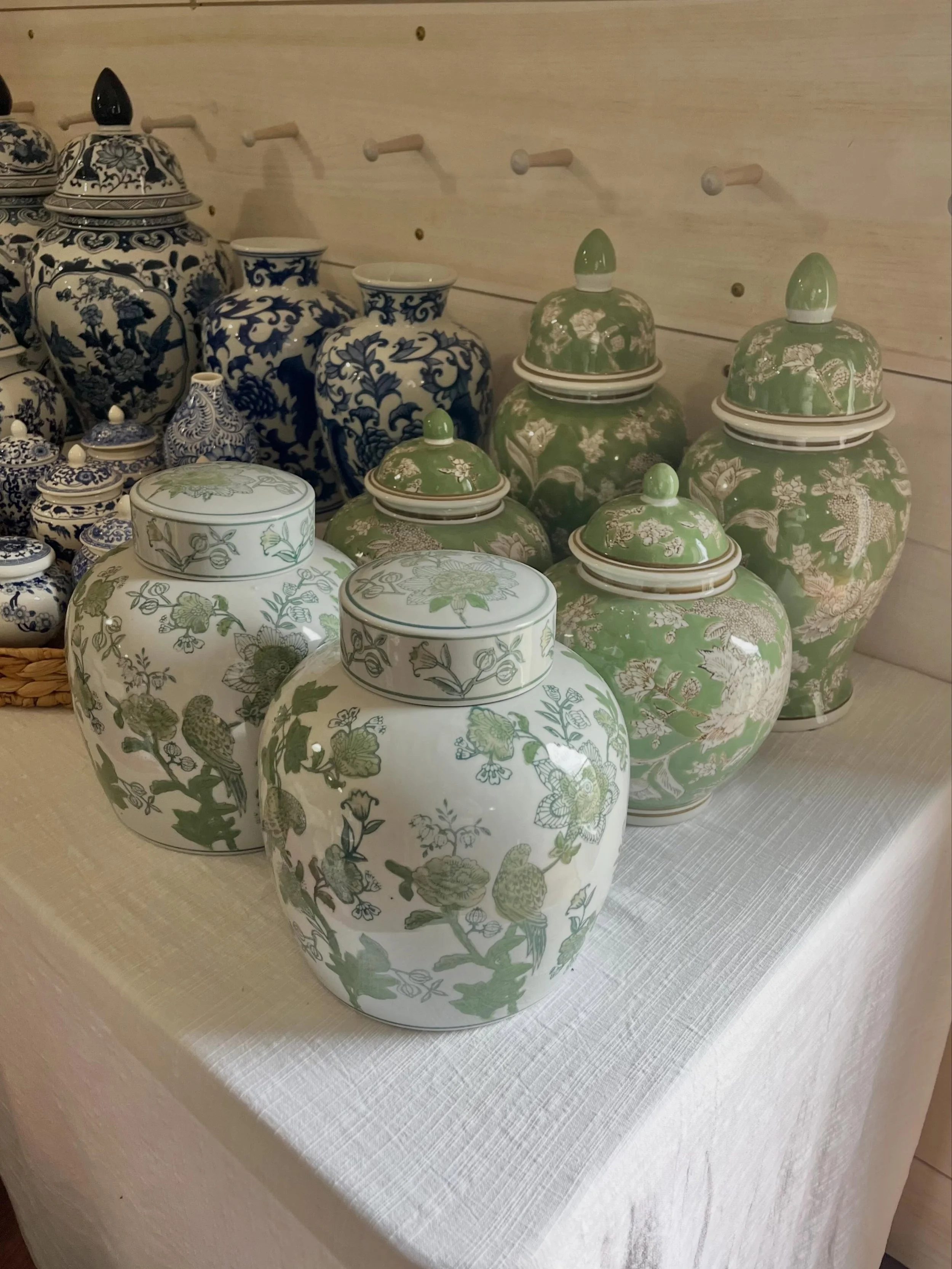Green and white Chinoiserie vases