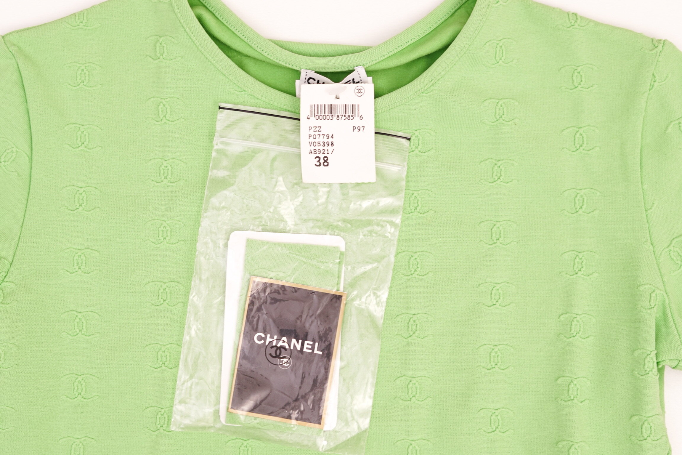 Chanel Logo Offset Printing Fabrics HXYH5378 for Shirts, Tops