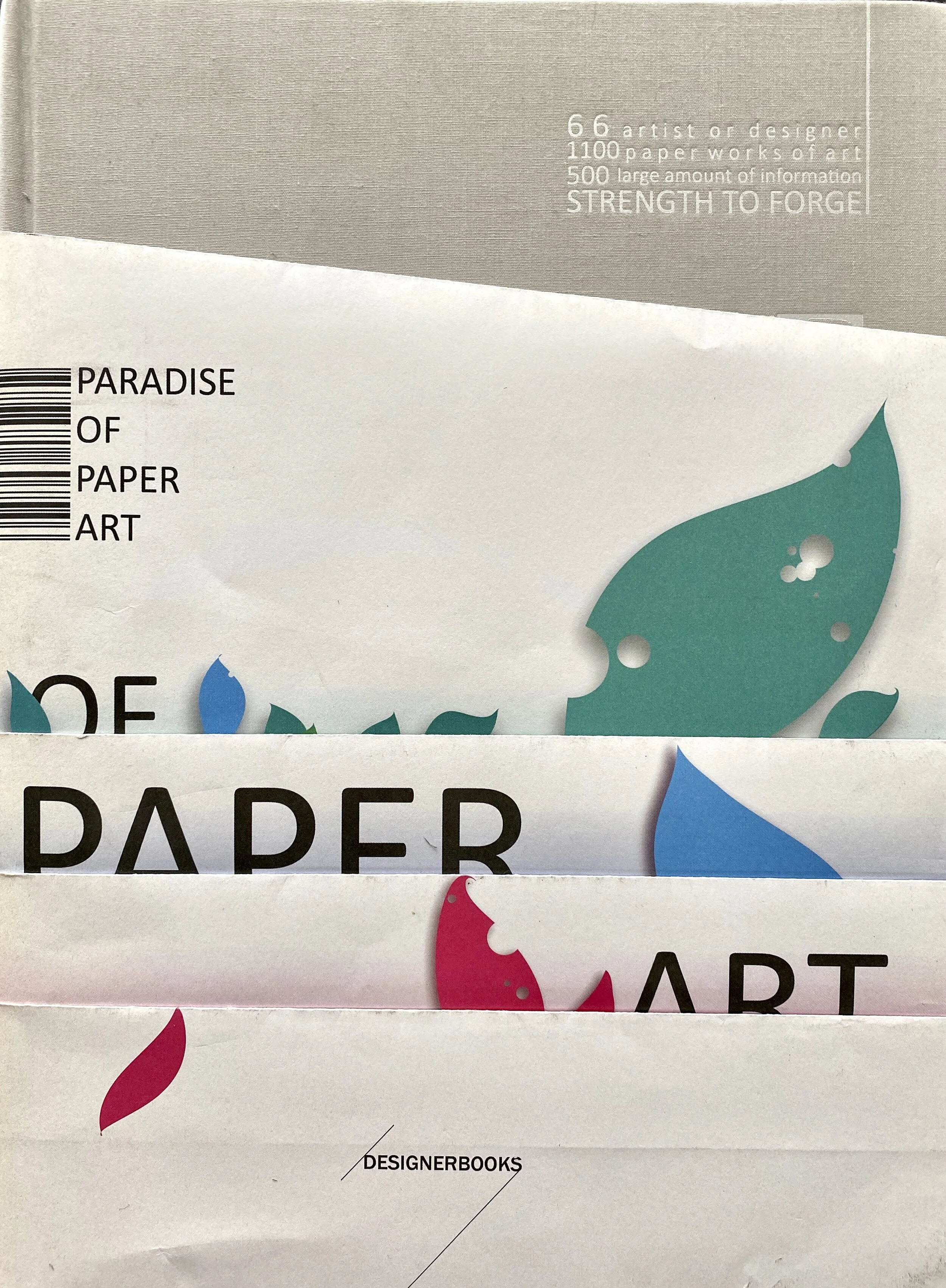 Paradise of Paper Art 1 by DesignerBooks Published by DesignerBooks 2014