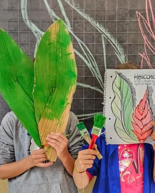 Laboratorio bambini di civicovent8 di artigianato sostenibile