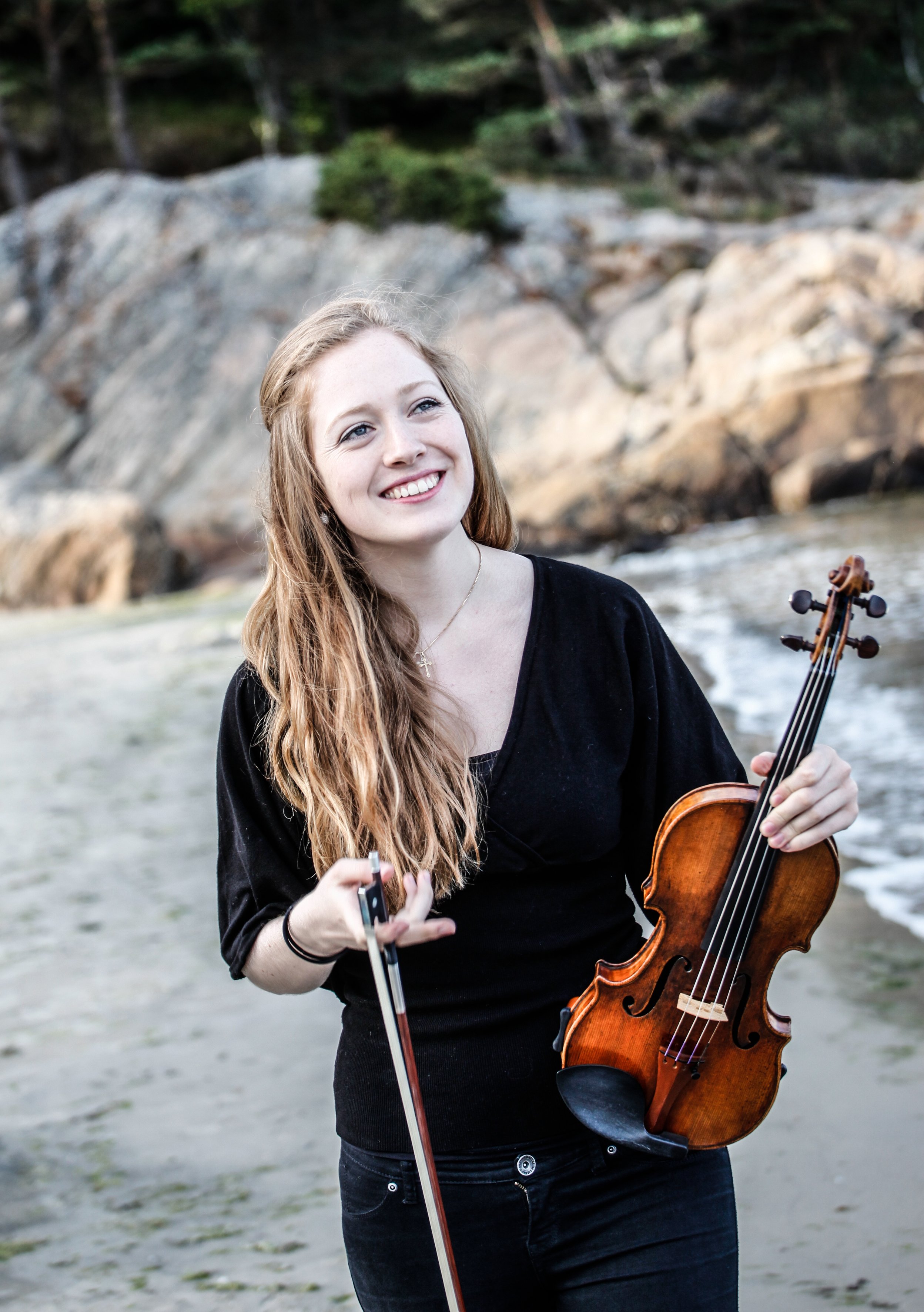 Miriam Helms Ålien (Violin)