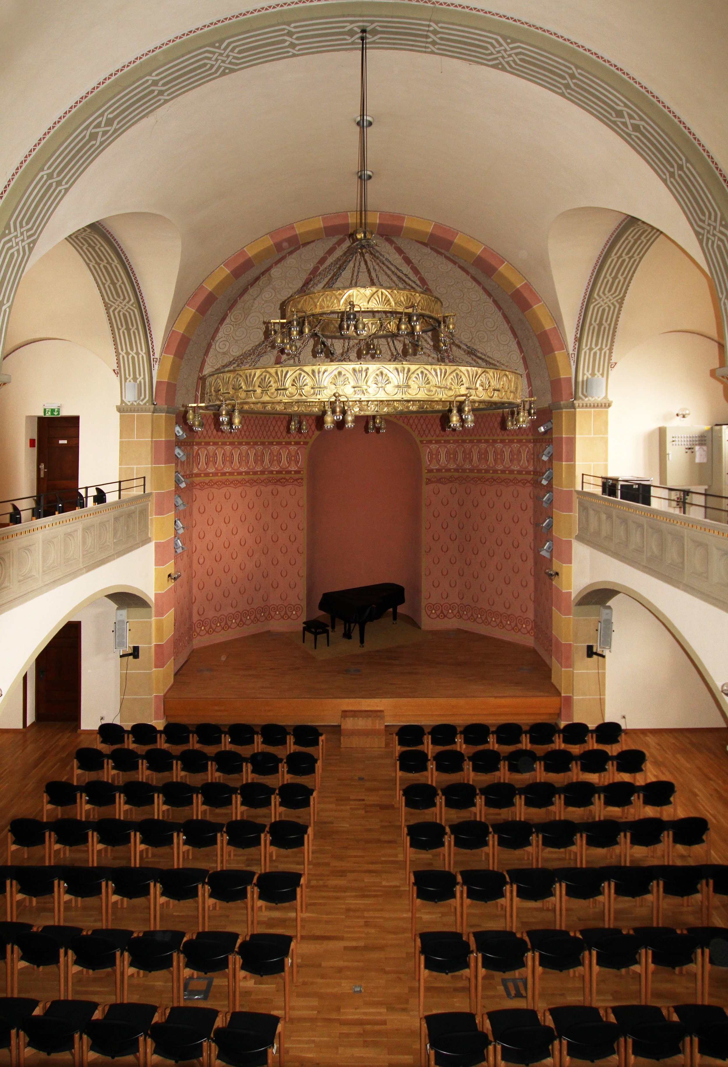 Wittlich,_Betsaal_(b)_der_vormaligen_Synagoge.jpg