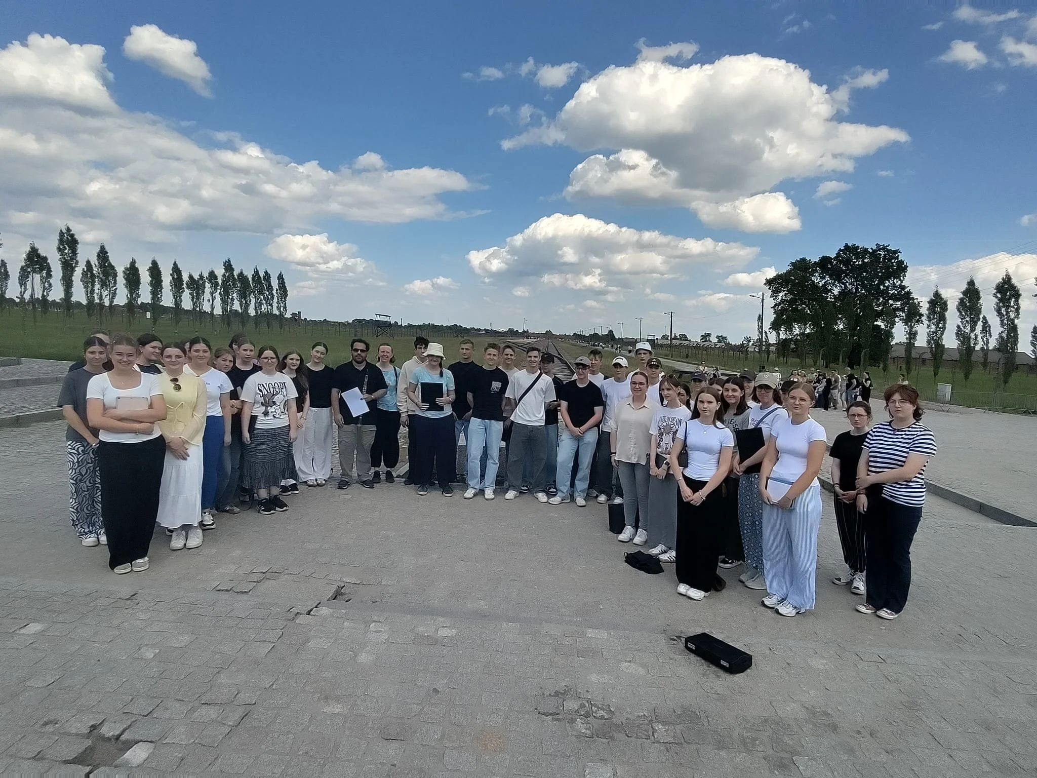 c17ef5b5-1150-4851-9817-b952851fc5dc copy.JPG