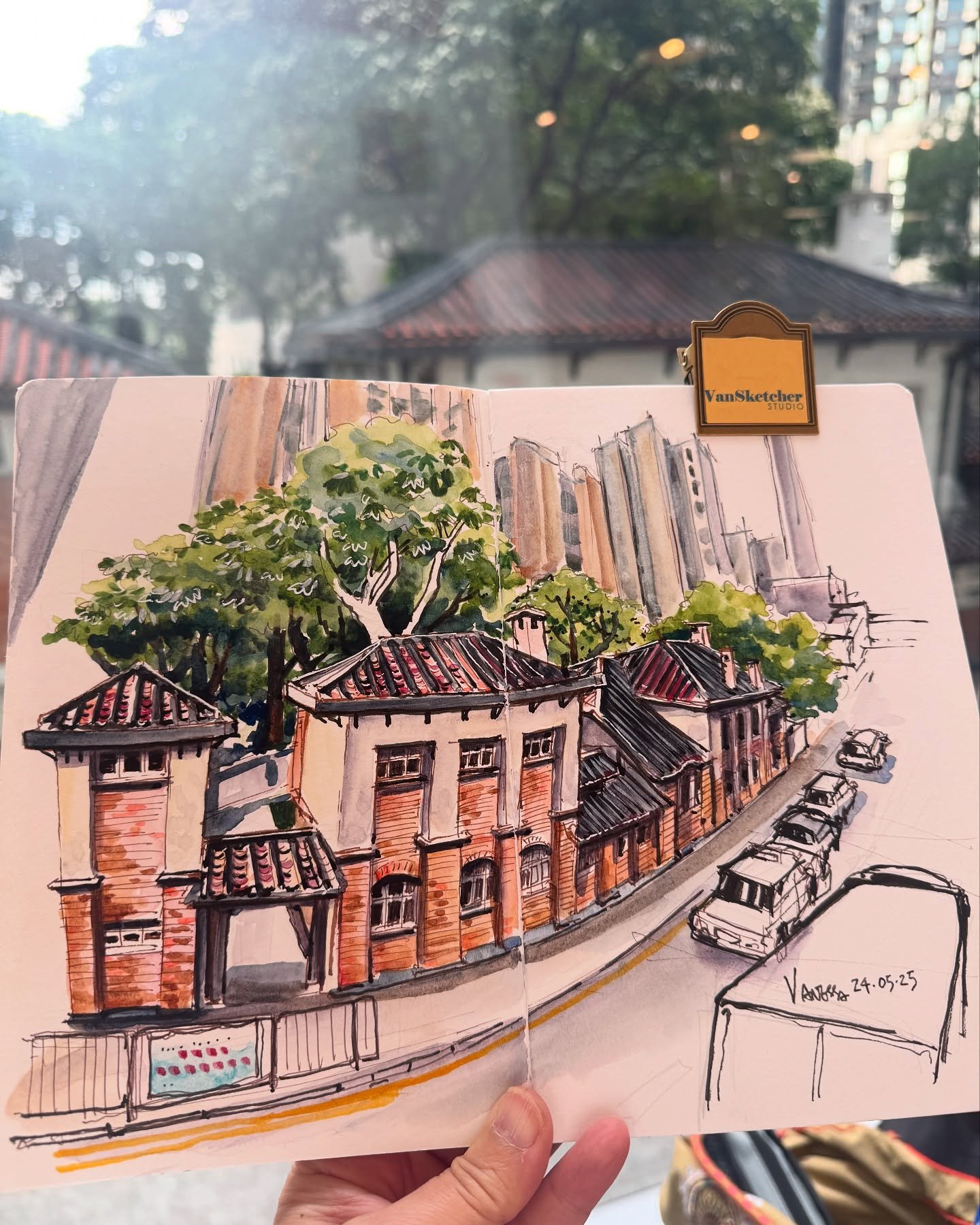 A peaceful afternoon sketching inside Five Guys, with a huge window facing the historic red brick building on Oil Street. My class is finishing their last lesson, sketching on location! I&rsquo;m so happy to see all the completed sketches, each in th