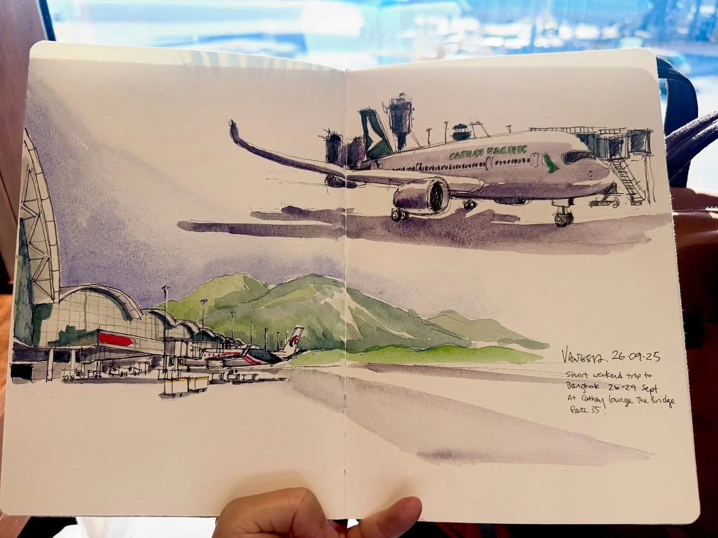Throwback to a short weekend getaway. Unfortunately, our flight was delayed. After making my first sketch of the HK airport and runway, we headed to the gate, only to be informed of some technical issues with the plane. We then went to get a drink an