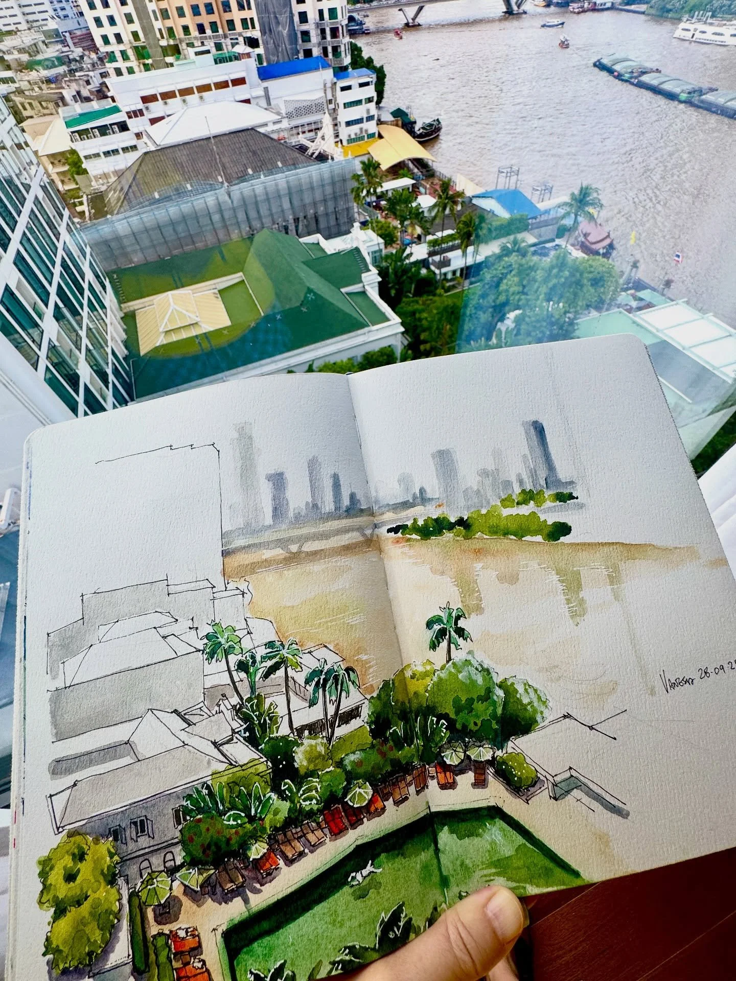 During a trip, I usually try to find time to sketch as much as possible. Sometimes, I yearned when I see a scene I want to capture but can&rsquo;t due to the trip schedule. However, on this trip, I reminded myself to relax and simply enjoy the experi