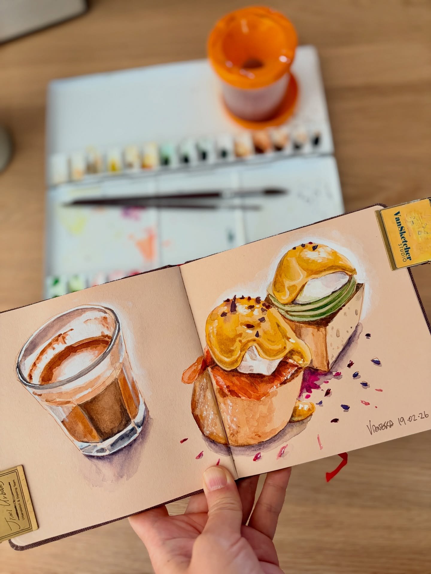 It&rsquo;s a beautiful second day of the Lunar New Year, and we drive to Sai Kung to explore some new breakfast spots. I ordered eggs Benedict and an oat milk flat white &mdash; the perfect holiday morning treat.

@tales.cafehk