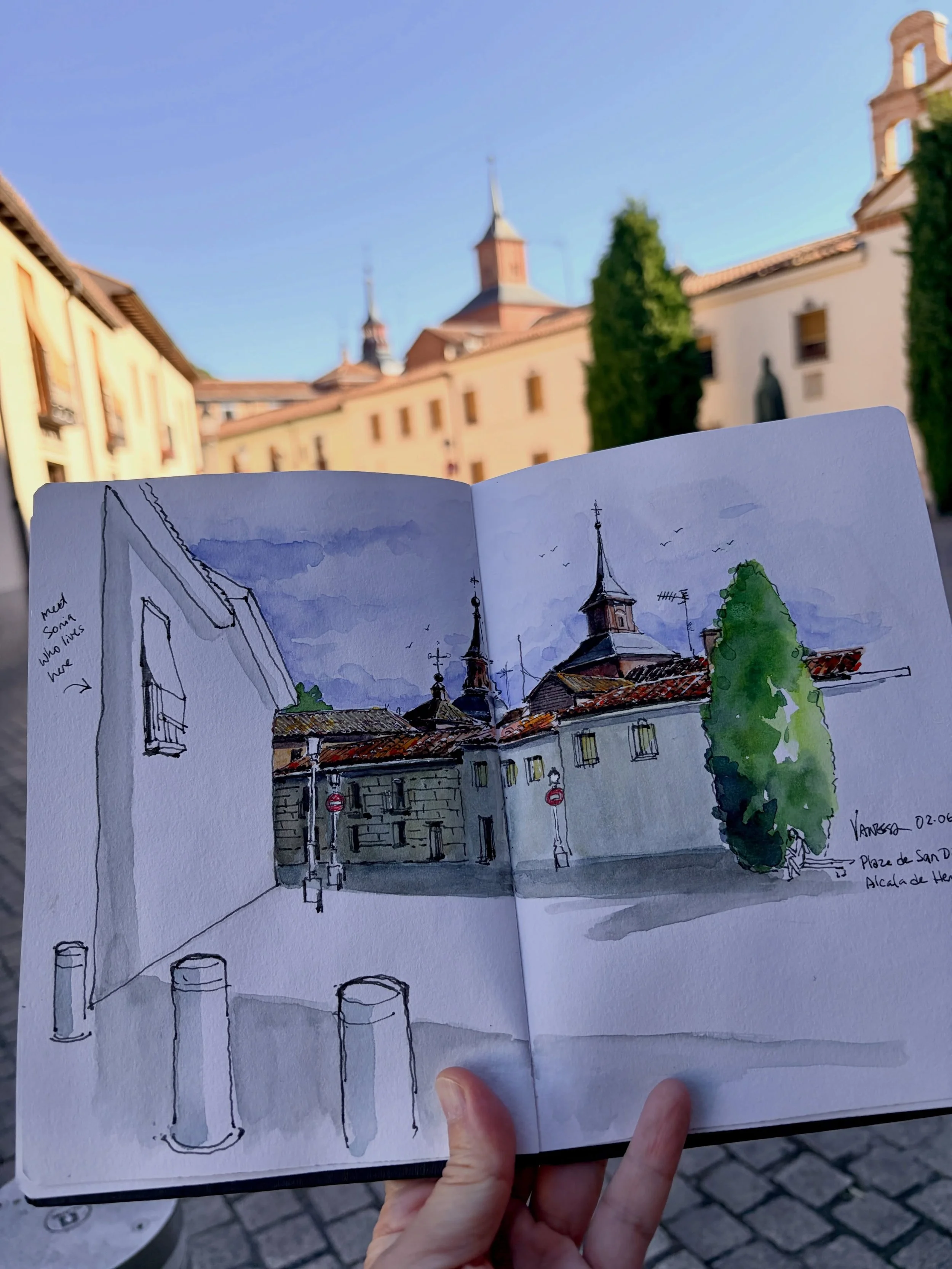 I was in Alcal&aacute; de Henares for a few days&mdash;my husband had a conference, so I had lots of free time to just hang around. My itinerary was: breakfast and sketch, sketch, sketch; lunch; drink and sketch, sketch; tea and sketch, sketch; and t