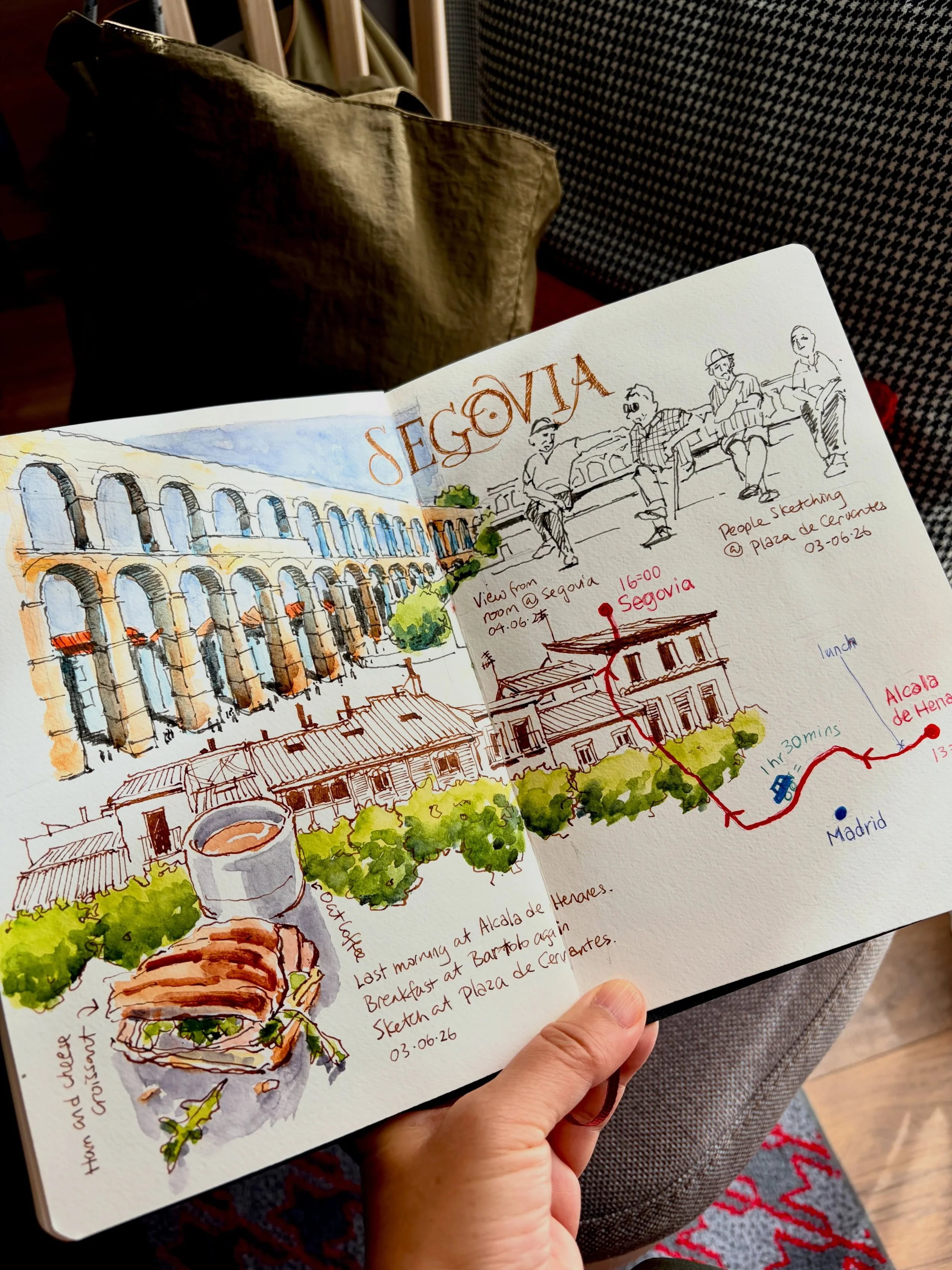 After days in Alcal&aacute; de Henares, we finally set off for beautiful Segovia! I was completely out of words when I saw the amazing aqueduct right in front of me.
@urbansketchershk