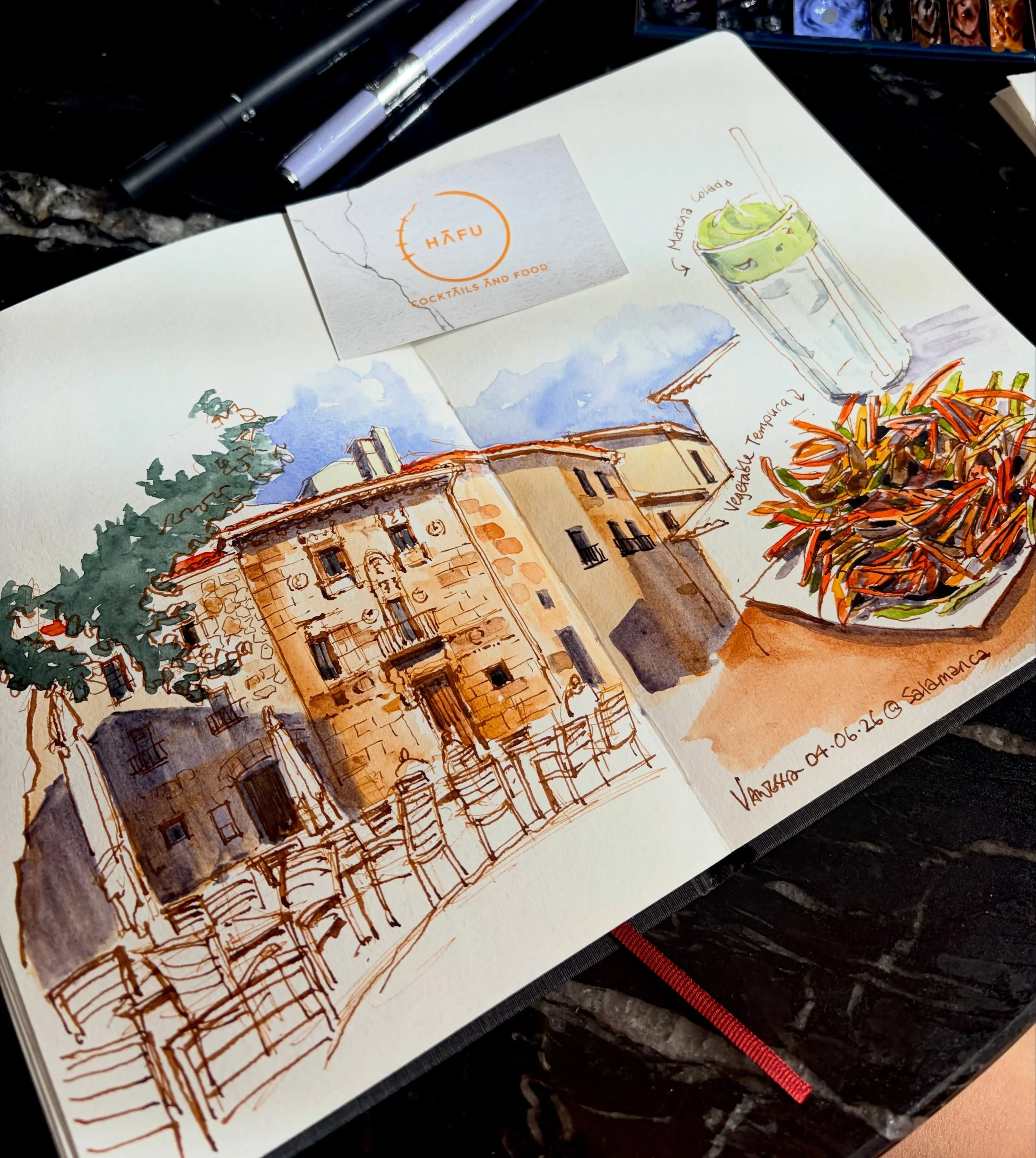 After settling in the hotel and a brief walk around the beautiful Salamanca, we enjoyed a quiet drink before dinner @hafucocktail 
@urbansketchershk