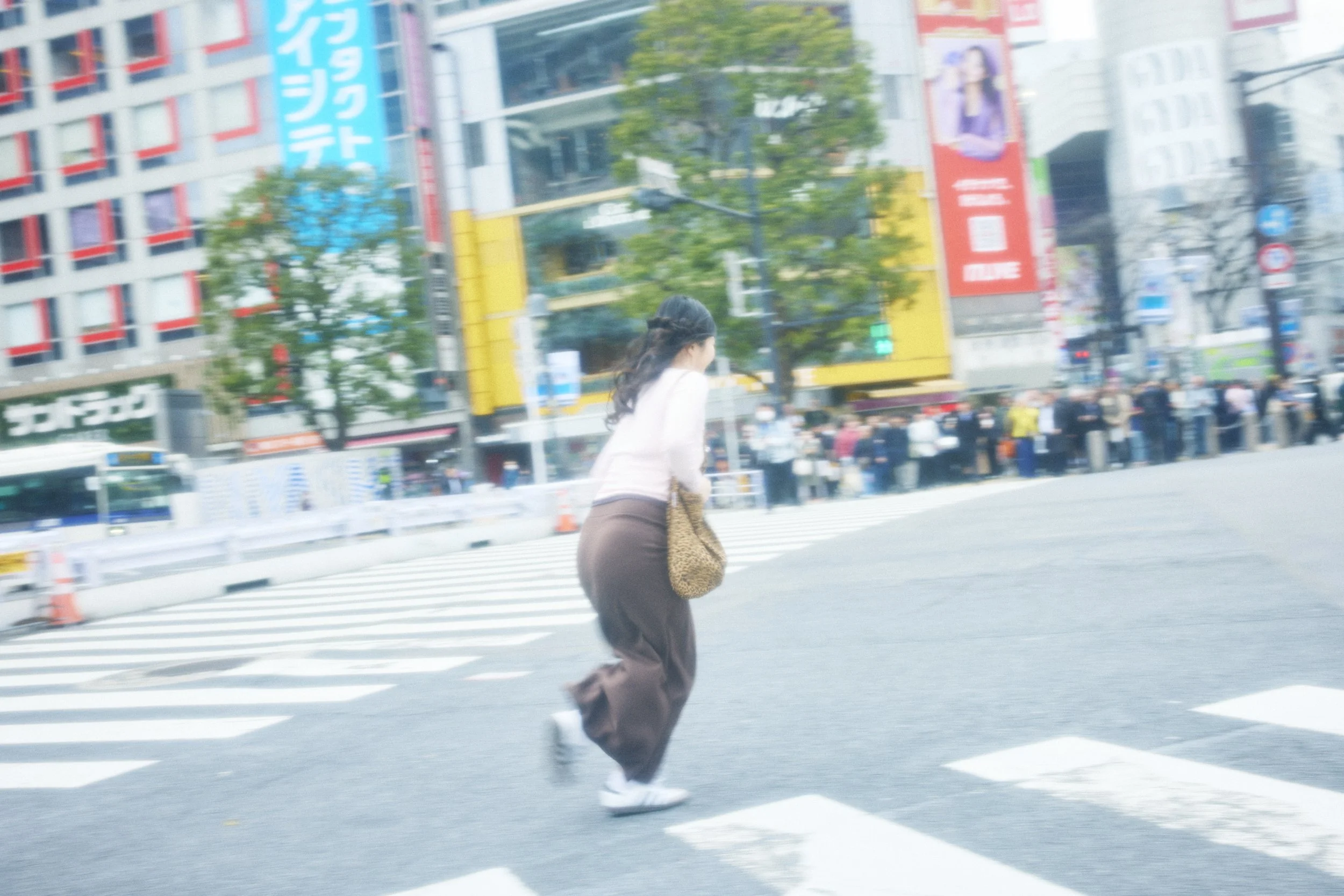 スクランブル交差点_0004.jpg