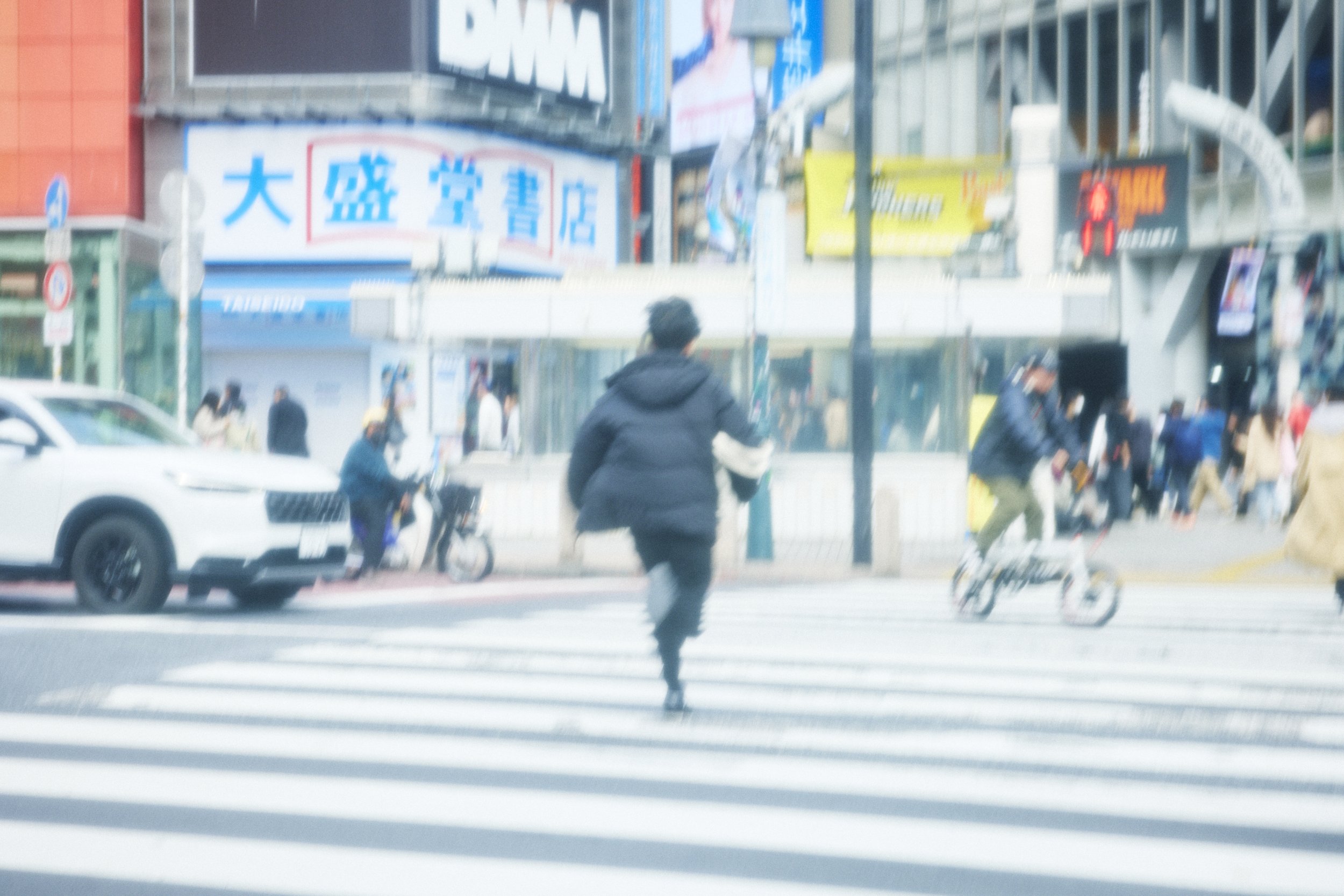 スクランブル交差点_0005.jpg