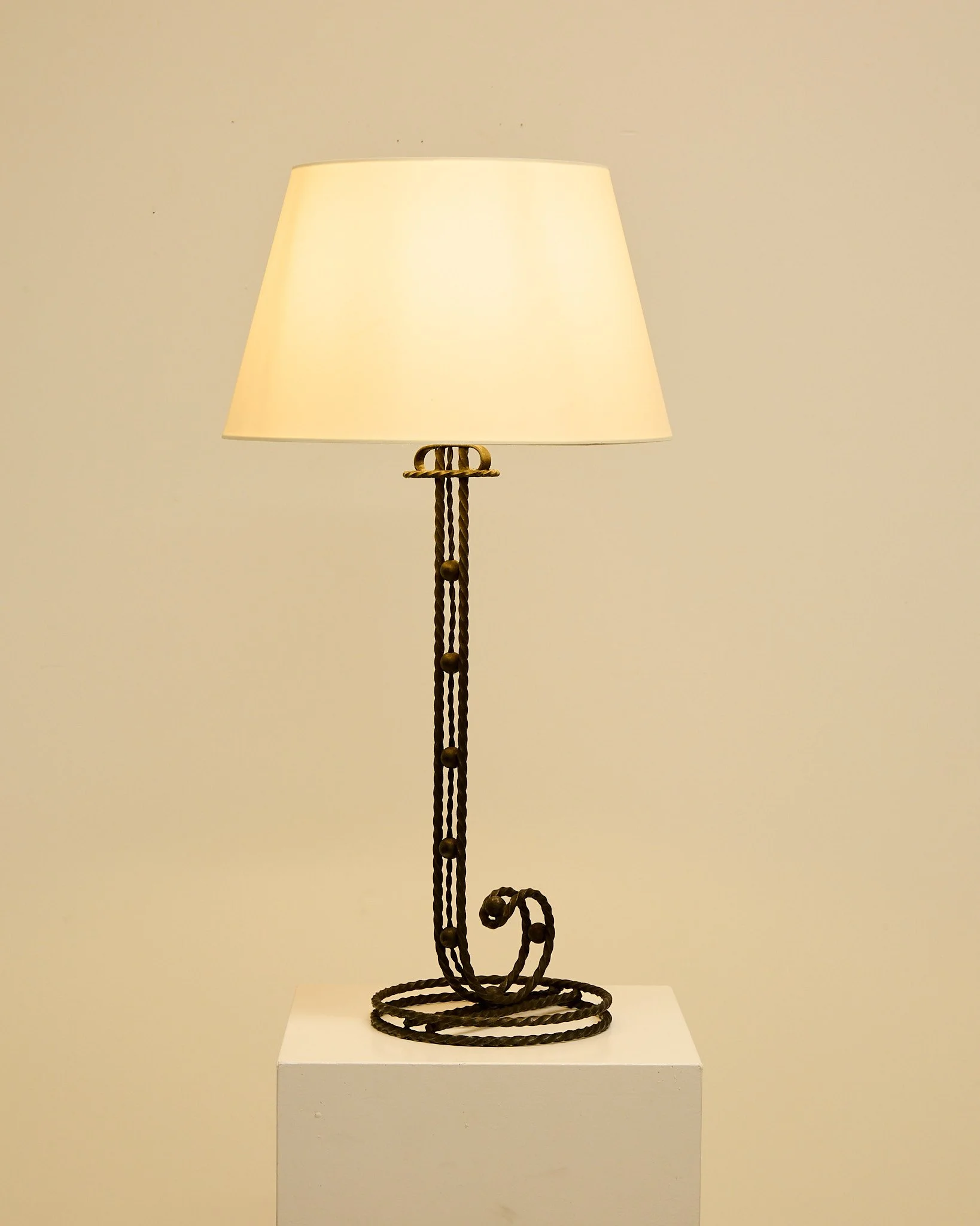 TWIST & BALL LIGHT