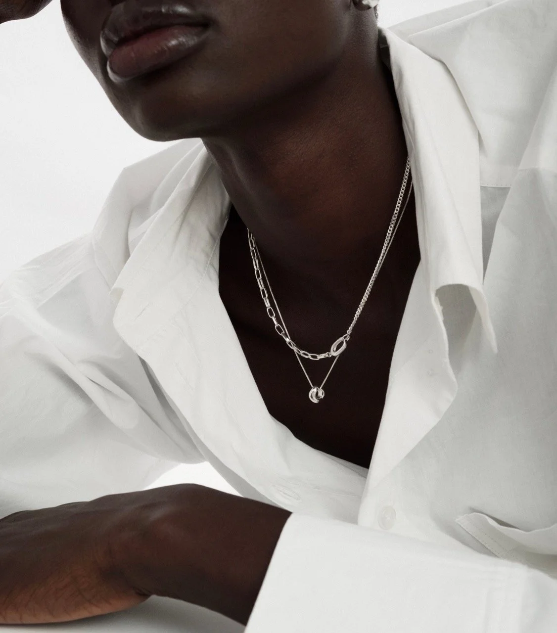 Syster P Halskette Bolded Wavy Silber receycelt mit Anhaenger.jpeg (Kopie)