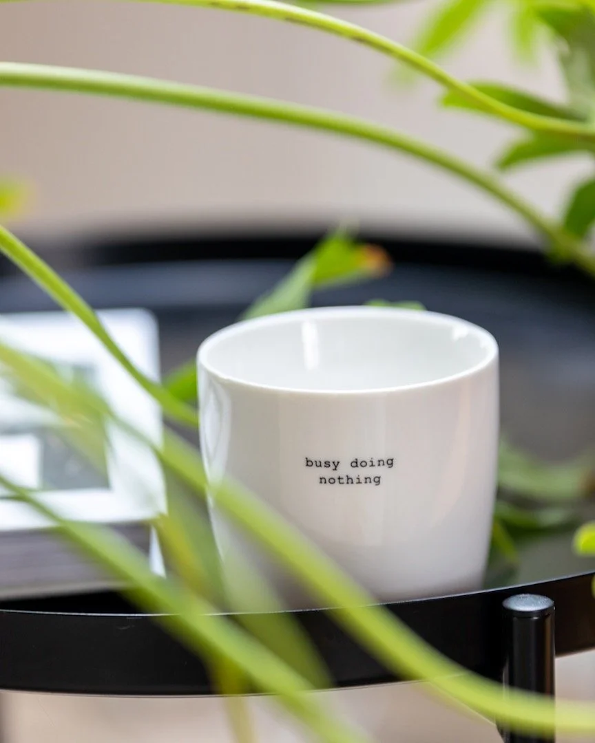 soegne_home_tasse_weiss_busy_doing_nothing _5.jpeg