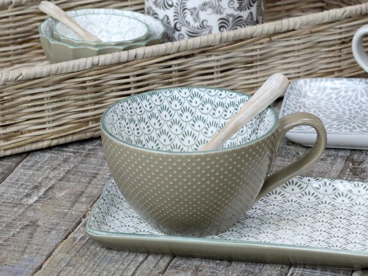CHIC ANTIQUE Tasse ARES mit Muster (verte
