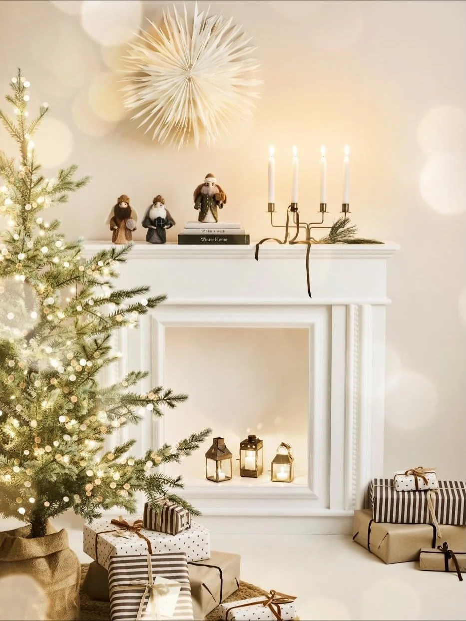 Hej Hej!

✨ Nordic Christmas Magic ✨

Der elegante Kerzenhalter von IB Laursen bringt ein sanftes, warmes Licht in die Winterzeit und macht jedes Zuhause ein St&uuml;ck gem&uuml;tlicher. Minimalistisch, zeitlos und perfekt f&uuml;r die festliche Sais