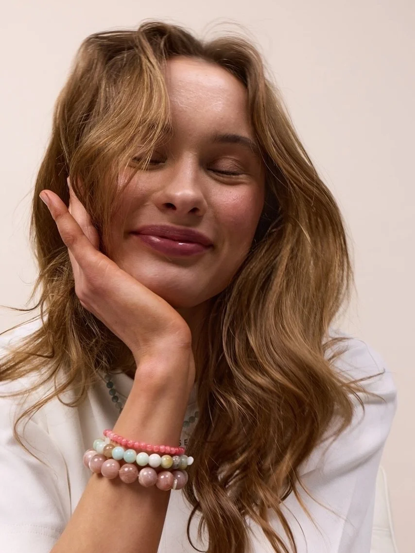 Kleine Details. Gro&szlig;e Wirkung. ✨

Die Armb&auml;nder von So&iuml; Copenhagen verbinden skandinavische Eleganz mit zeitlosem Design &ndash; perfekt f&uuml;r Deinen Everyday Look. 🤍

Ob einzeln getragen oder zu mehreren kombiniert: Diese Armb&au