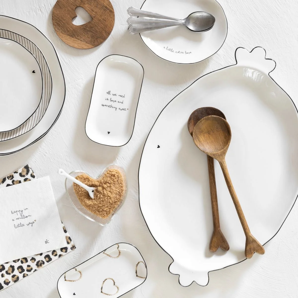 Bastion Collections Teller Patte oval a litte extra love.jpg