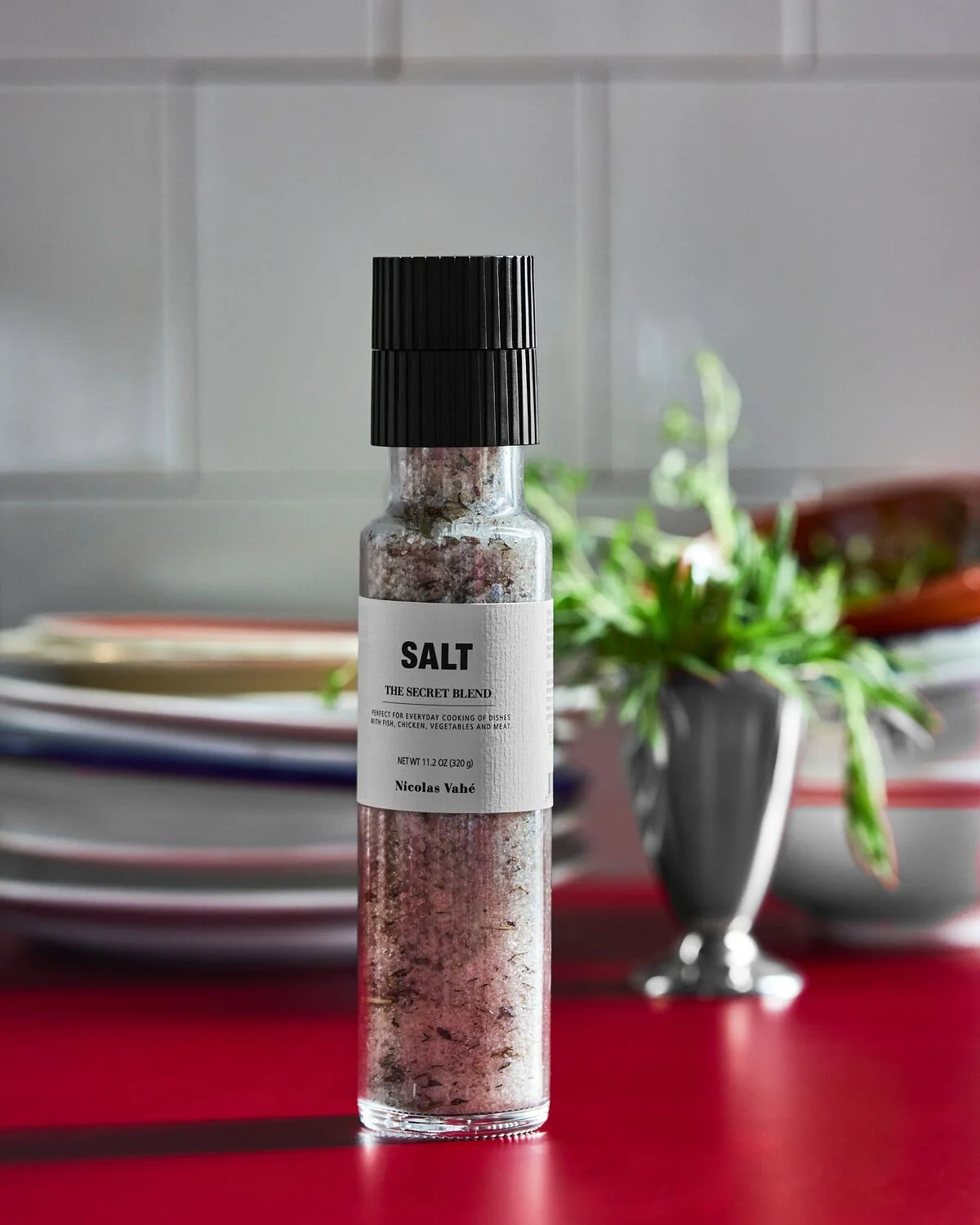 nicolas-vahe-salzmuehle-the-secret-blend-320g-02.jpg