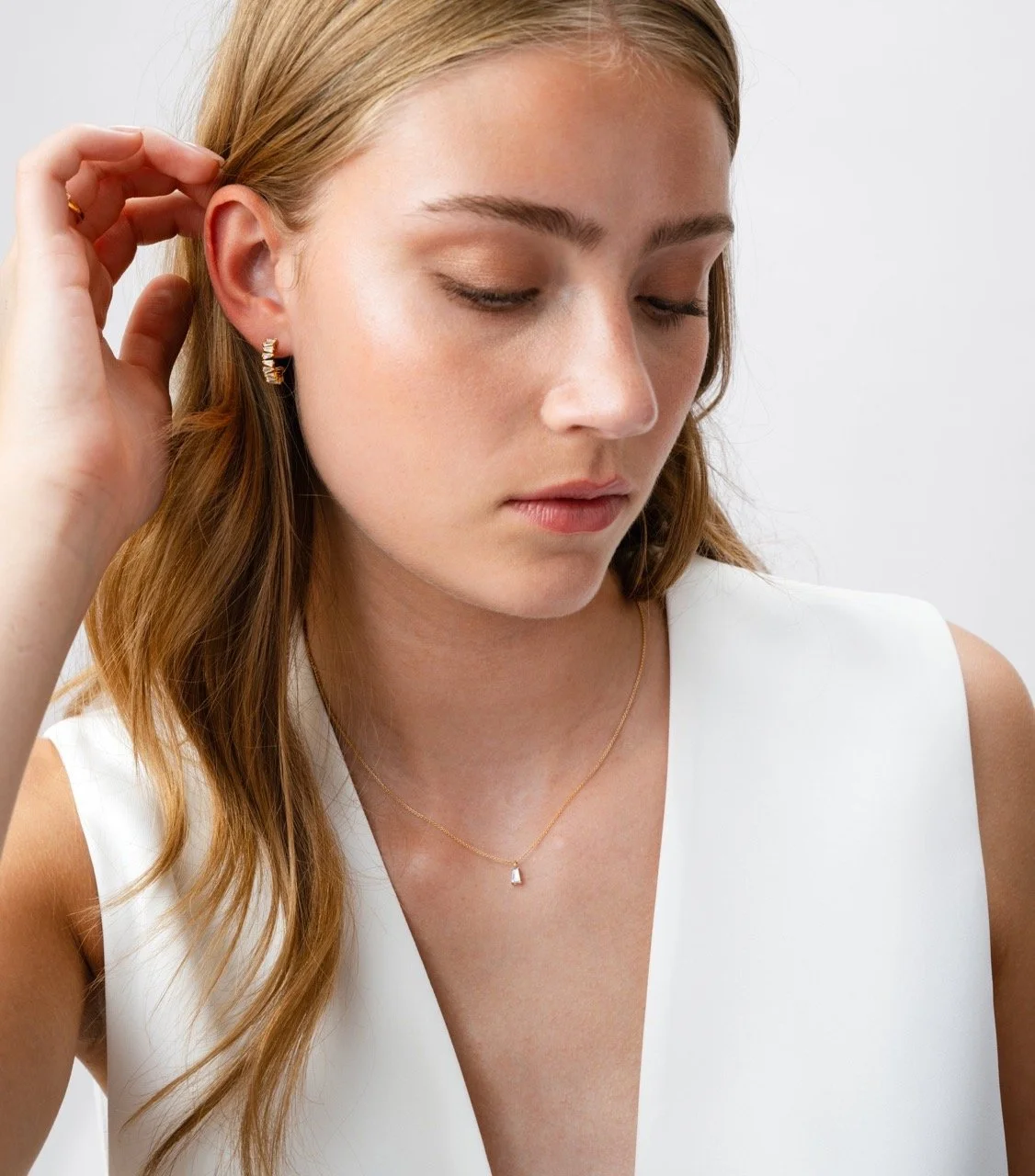 Syster P Ohrringe Iggy Gold Steine.jpeg