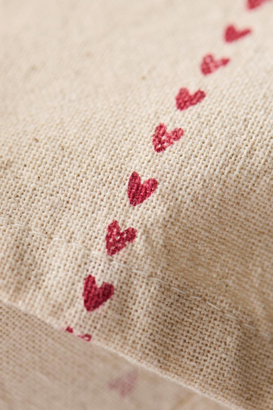 ib_laursen_stoff_serviette_valentina_natur_rote_herzen.jpg