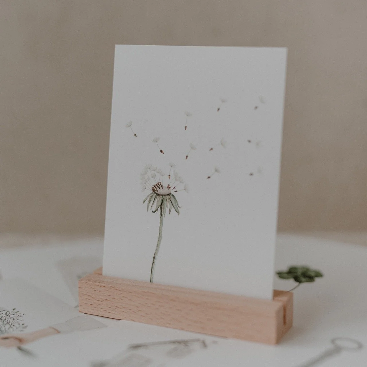 eulenschnitt_aquarellkarte_pusteblume_photocredits_maggymelzer_2.jpeg