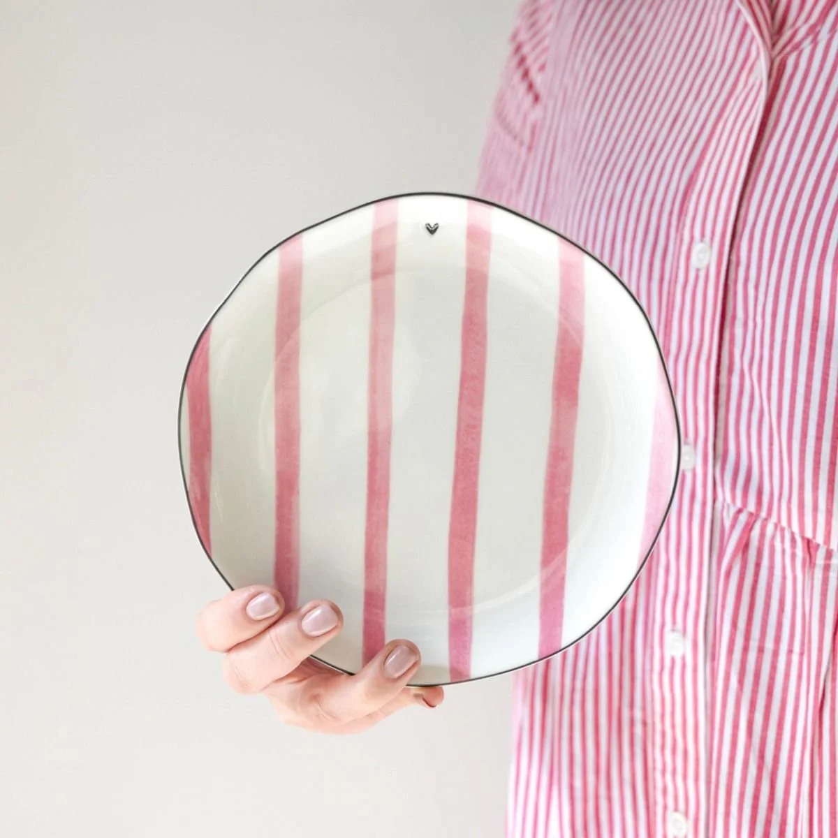 Bastion Collections Dessert Teller breite Streifen pink rosa.jpg