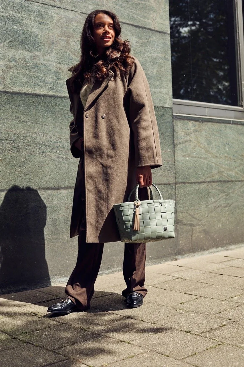 handed_by_mini_paris_sage_green_salbei_3.jpg