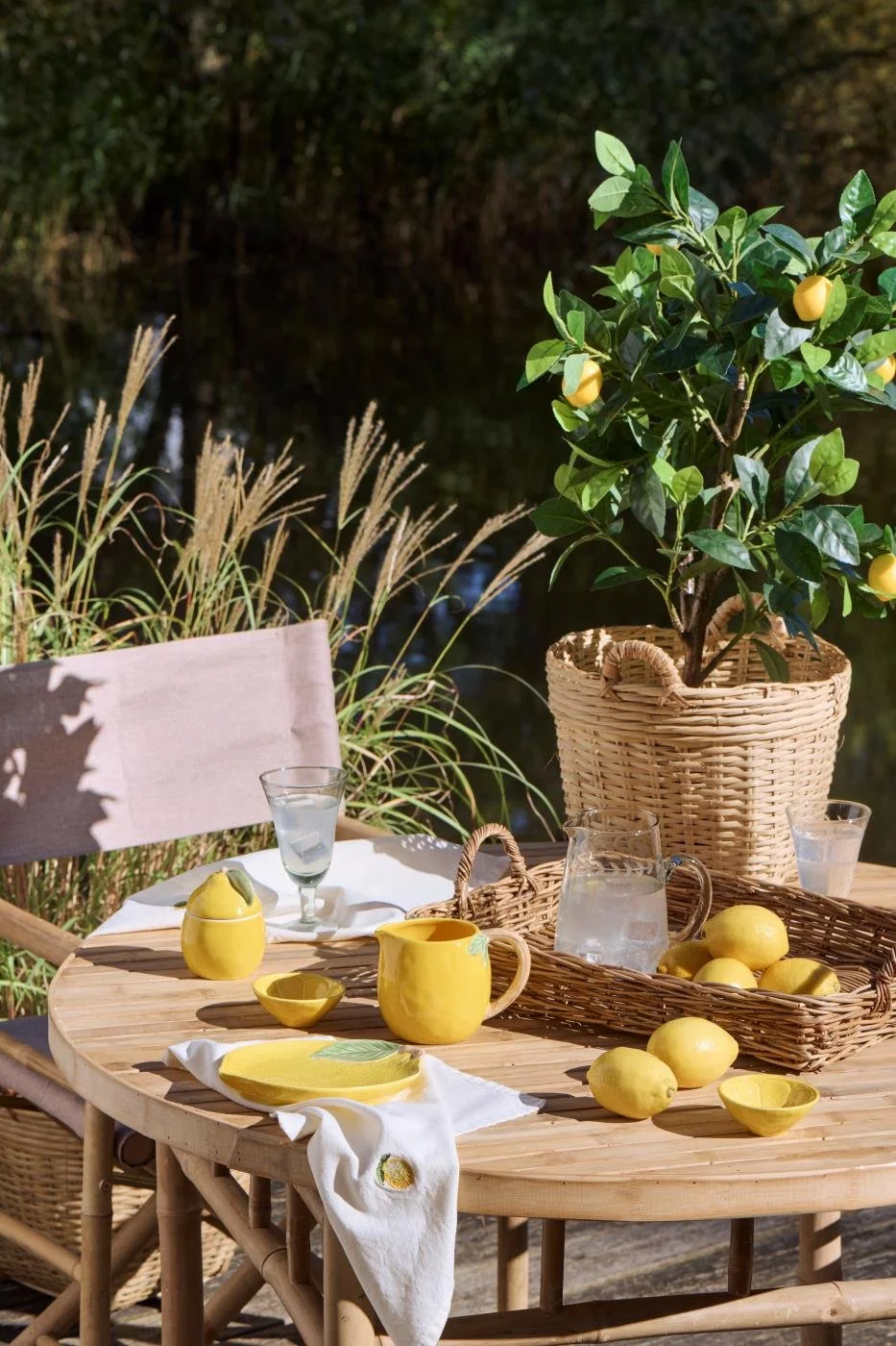 Ib Laursen Stoff Serviette Summer Vibes Zitrone.jpg