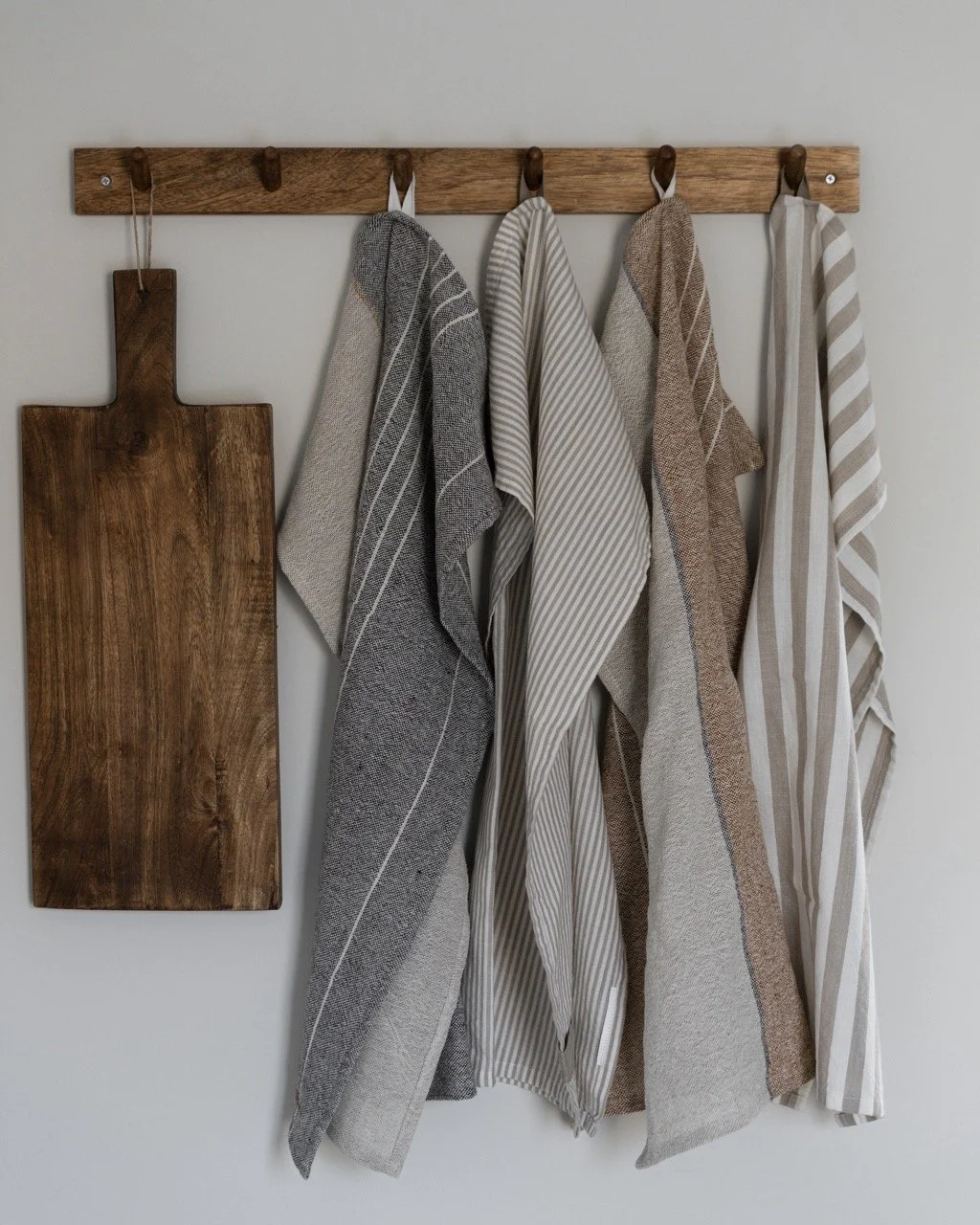 Ernst Geschirrtuch Kuechentuch Streifen Natur Grau Halbleinen.jpeg