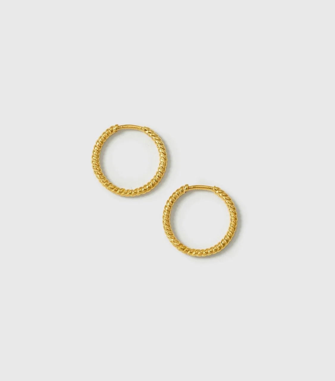 Syster P Ohrringe Creolen Gold gedreht beloved-twisted-medium-hoops.jpeg