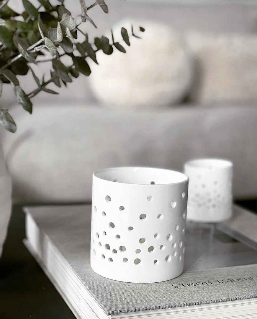 soegne_home_kerzenhalter_dots_teelicht_weiss_5.jpeg
