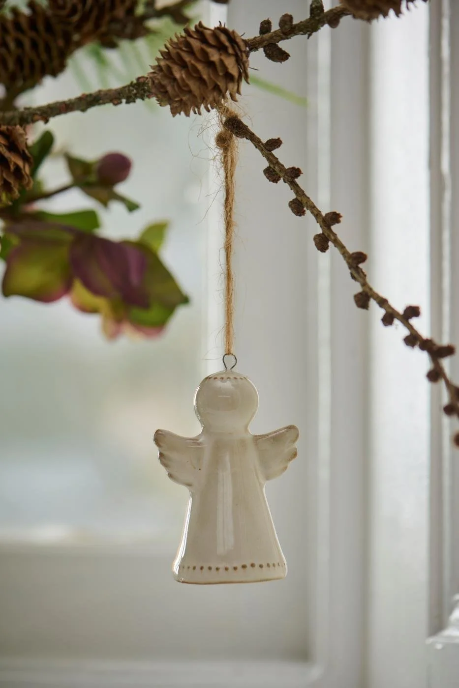 ib_laursen_christbaum_anhaenger_engel_keramik_1.jpg
