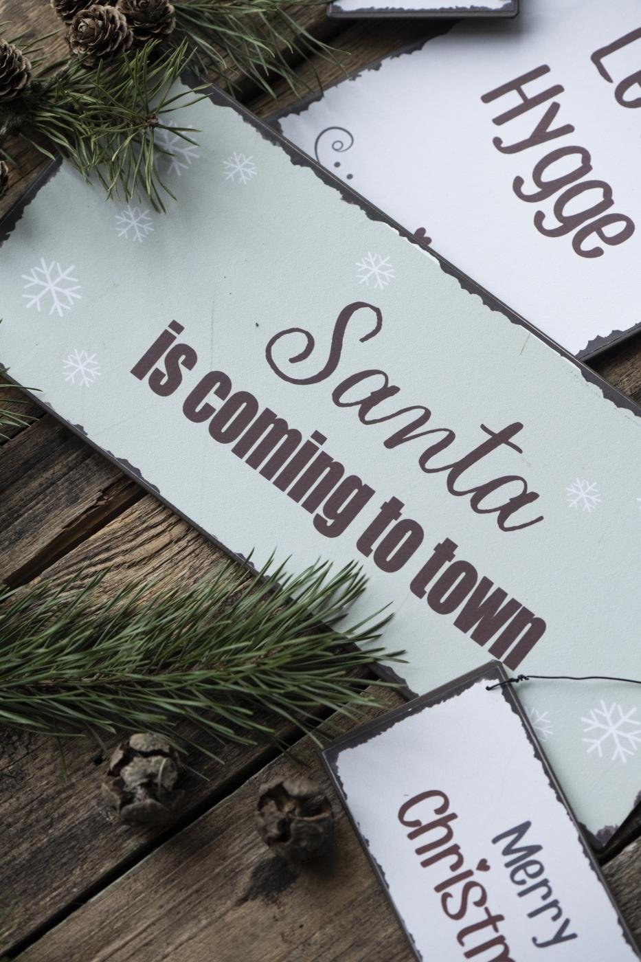 Ib Laursen Santa is coming to town.JPG