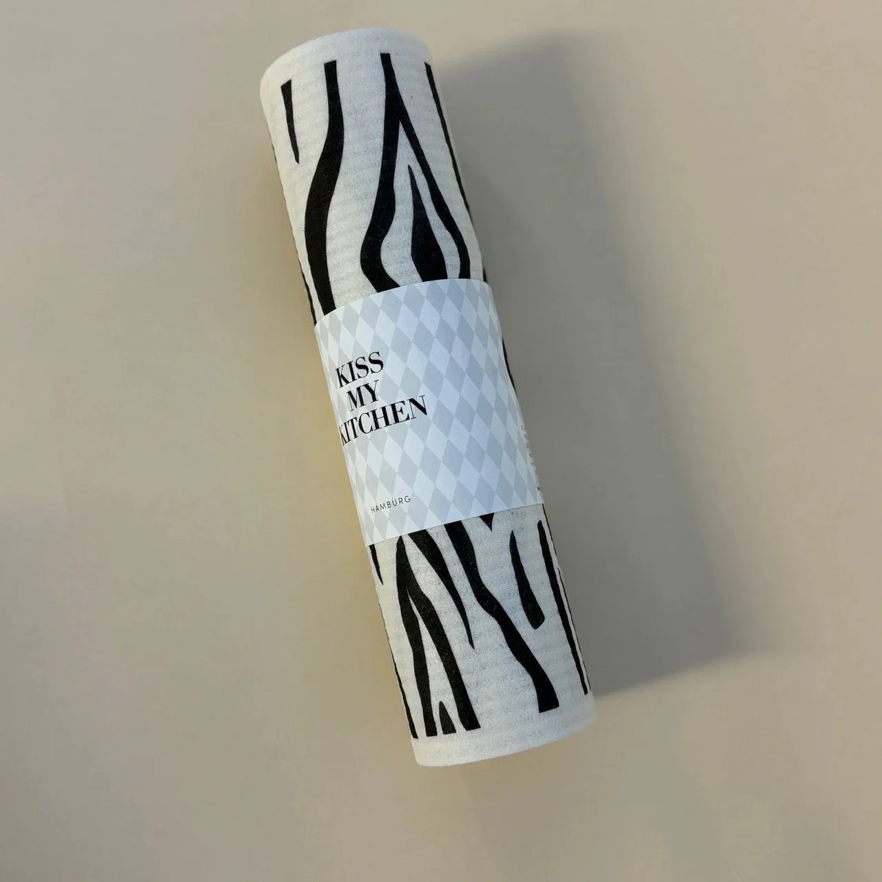 Kiss my kitchen Schwammtuch Rolle Wild Schwarz Weiss.jpeg