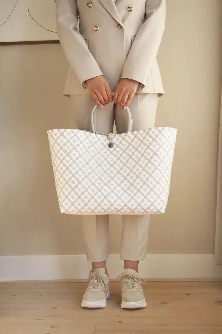 handed_by_motif_bag_shopper_pale_grey_hellgrau_weiss_2.jpg
