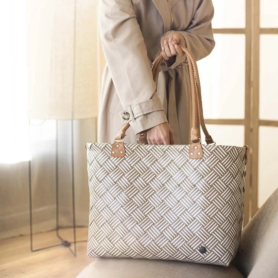 handed_by_saint_maxime_Shopper_khaki_3.jpg