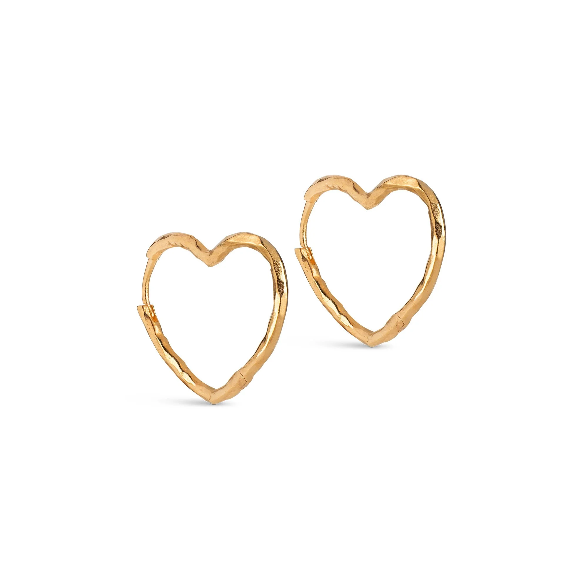 enamel_copenhagen_ohrringe_organic_heart_medium_gold_Hoops_Organic_Heart_Medium_1.jpg