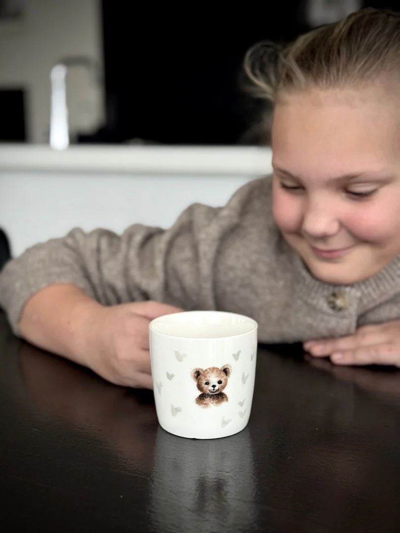 soegne_home_tasse_weiss_baerchen_3.jpeg