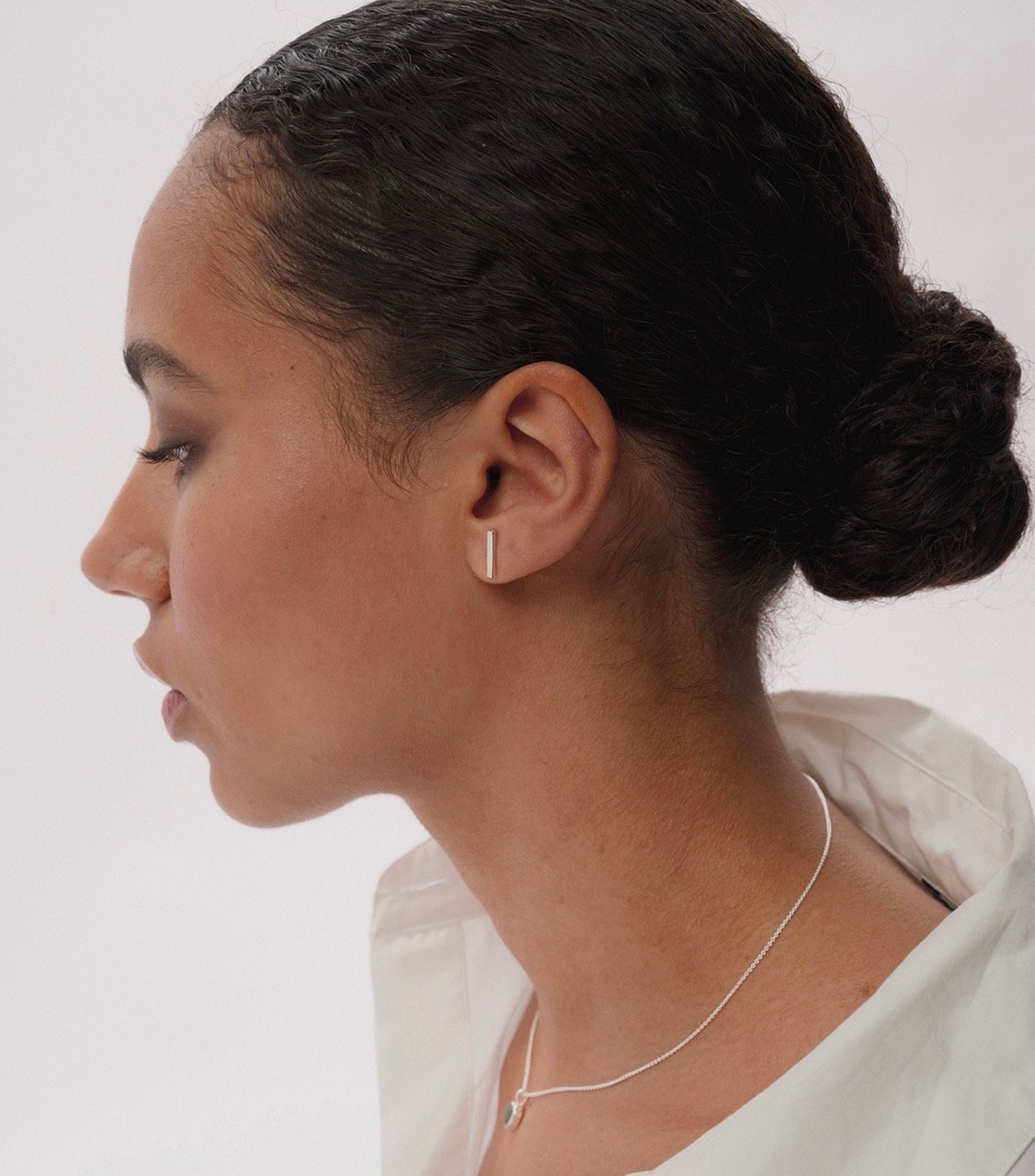 Syster P Ohringe Silber Strict Bar.jpeg