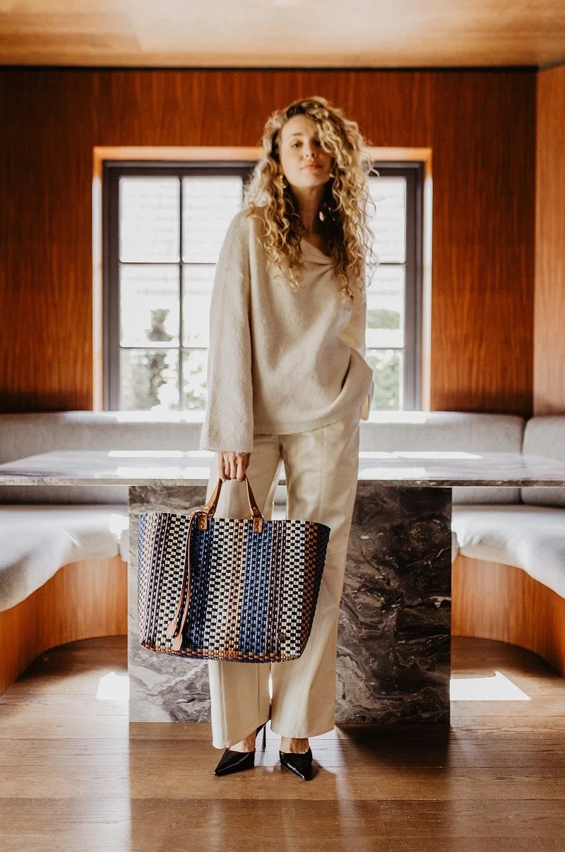 handed_by_shopper_harper_sienna_mix_4.jpeg